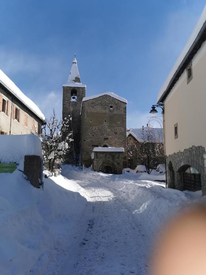 Отель La Petite Chapelle Фон-Ромё Экстерьер фото